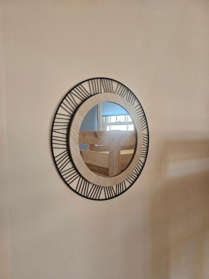 א-קורוניה Habitacion Amplia Y Centrica En Piso Compartido מראה חיצוני תמונה